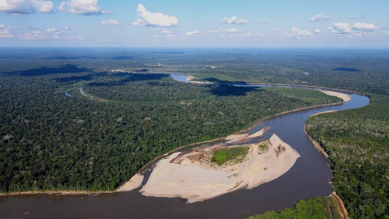 A photo from above of the Madre de Dios River in the Manu National Park